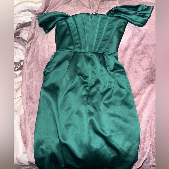 Size small. Perfect condition worn once - Picture 4 of 4